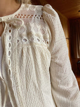 Load image into Gallery viewer, Boho Cardi
