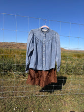 Load image into Gallery viewer, Auburn Lace Shorts
