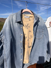 Load image into Gallery viewer, Blue Skies Chambray Top
